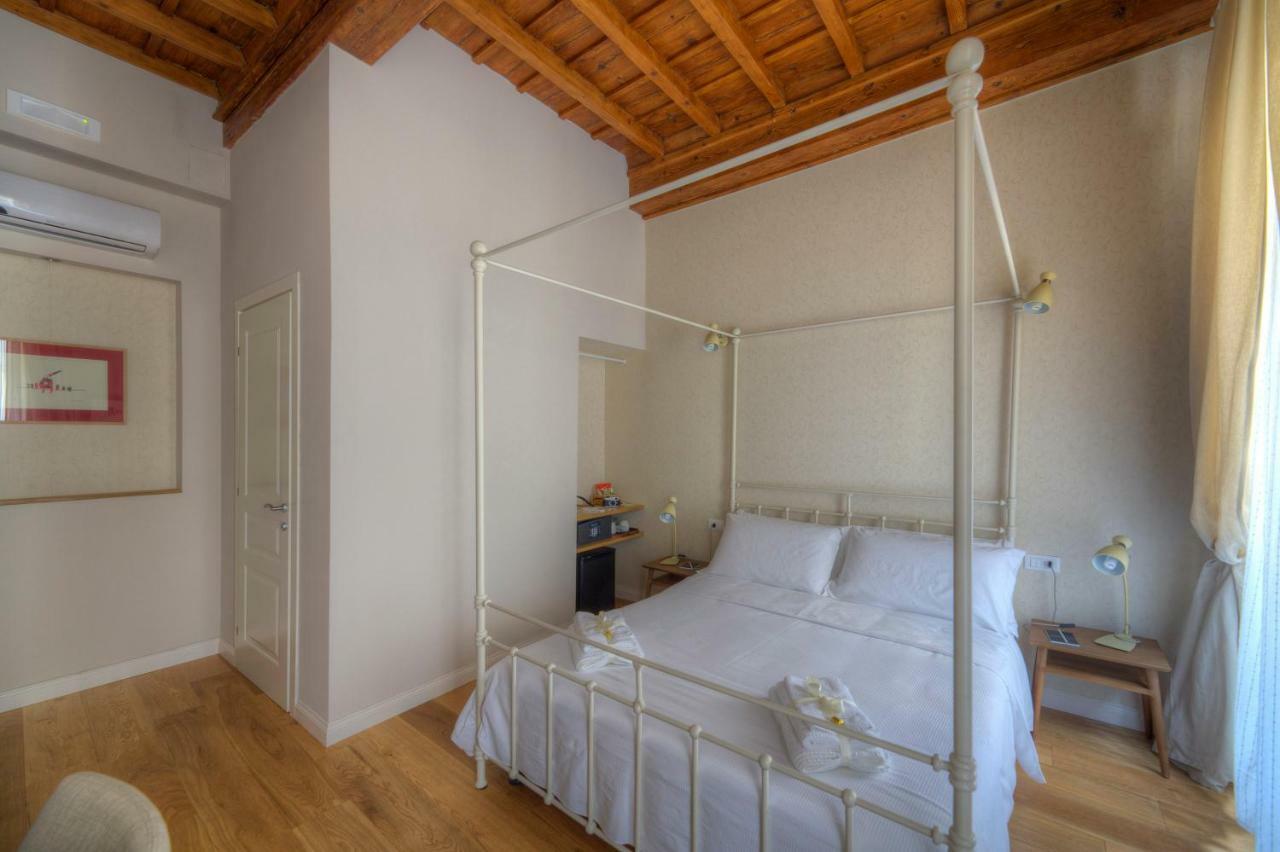 Assaporarte Bed & Breakfast Florenţa Exterior foto