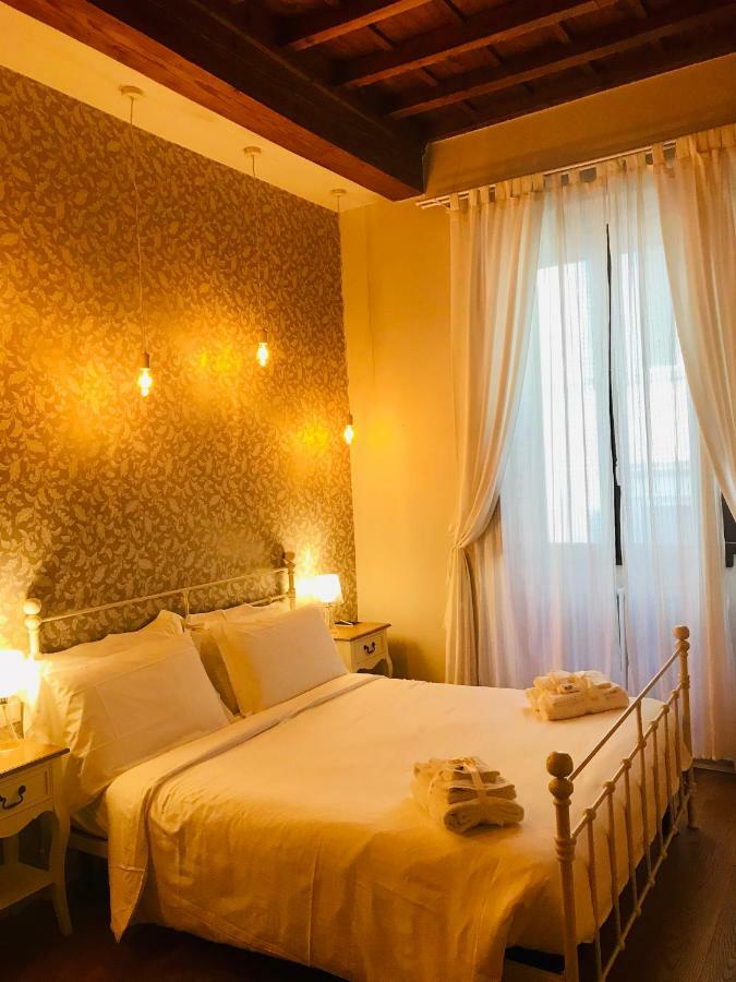 Assaporarte Bed & Breakfast Florenţa Exterior foto